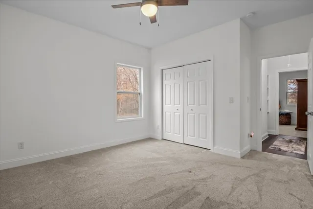 $469,995 | 8011 Valley Road, Nunnelly, TN 37137