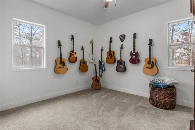 $469,995 | 8011 Valley Road, Nunnelly, TN 37137