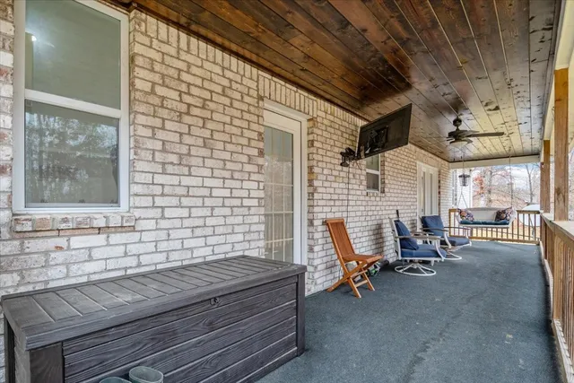 $469,995 | 8011 Valley Road, Nunnelly, TN 37137