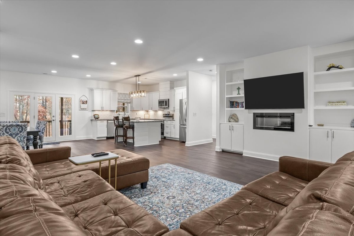 8011 Valley Road Nunnelly, TN 37137 - Photo 6 of 42