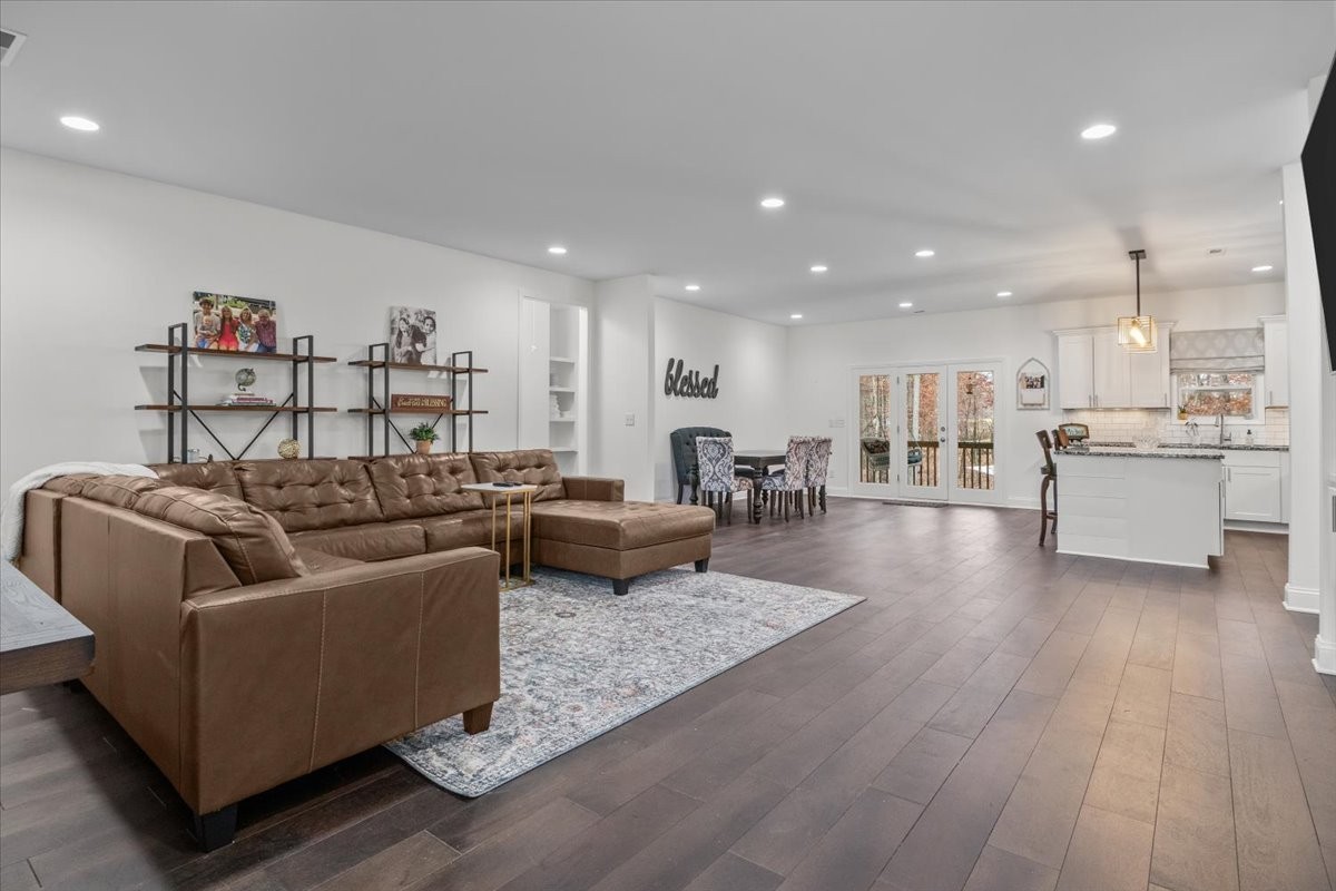 8011 Valley Road Nunnelly, TN 37137 - Photo 7 of 42