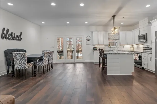 $469,995 | 8011 Valley Road, Nunnelly, TN 37137