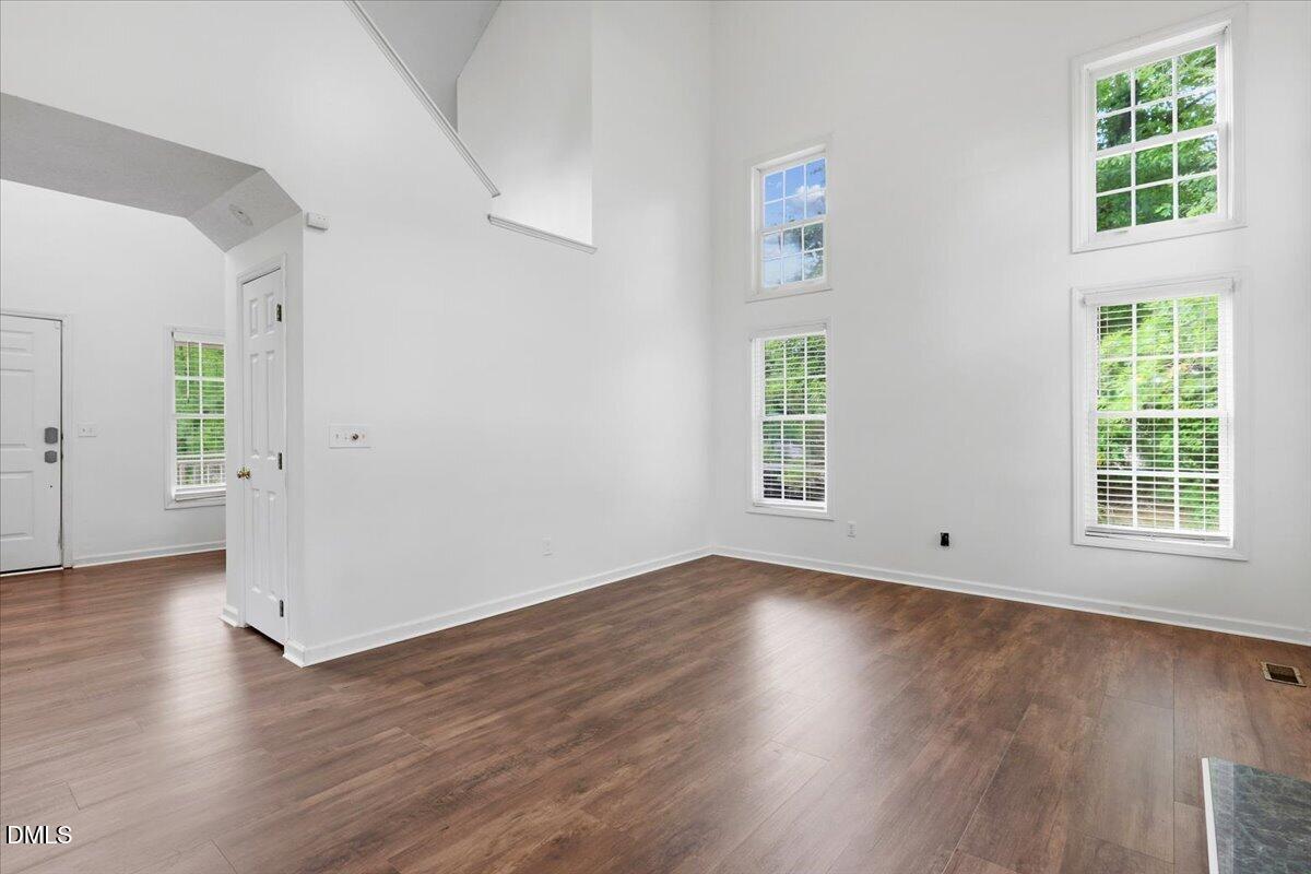 205 Rattan Bay Drive Raleigh, NC 27610 - Photo 5 of 44 40-205 Rattan Bay Dr-40