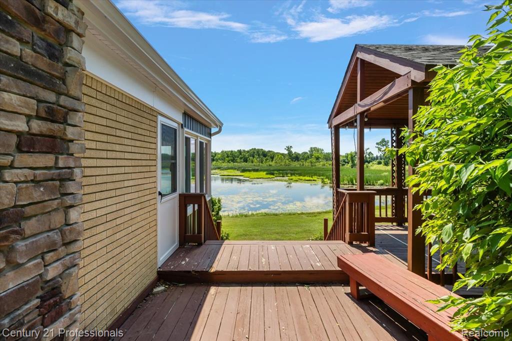 291 North Baldwin Road Clarkston, MI 48348 - Photo 11 of 68 Gallery Image 11