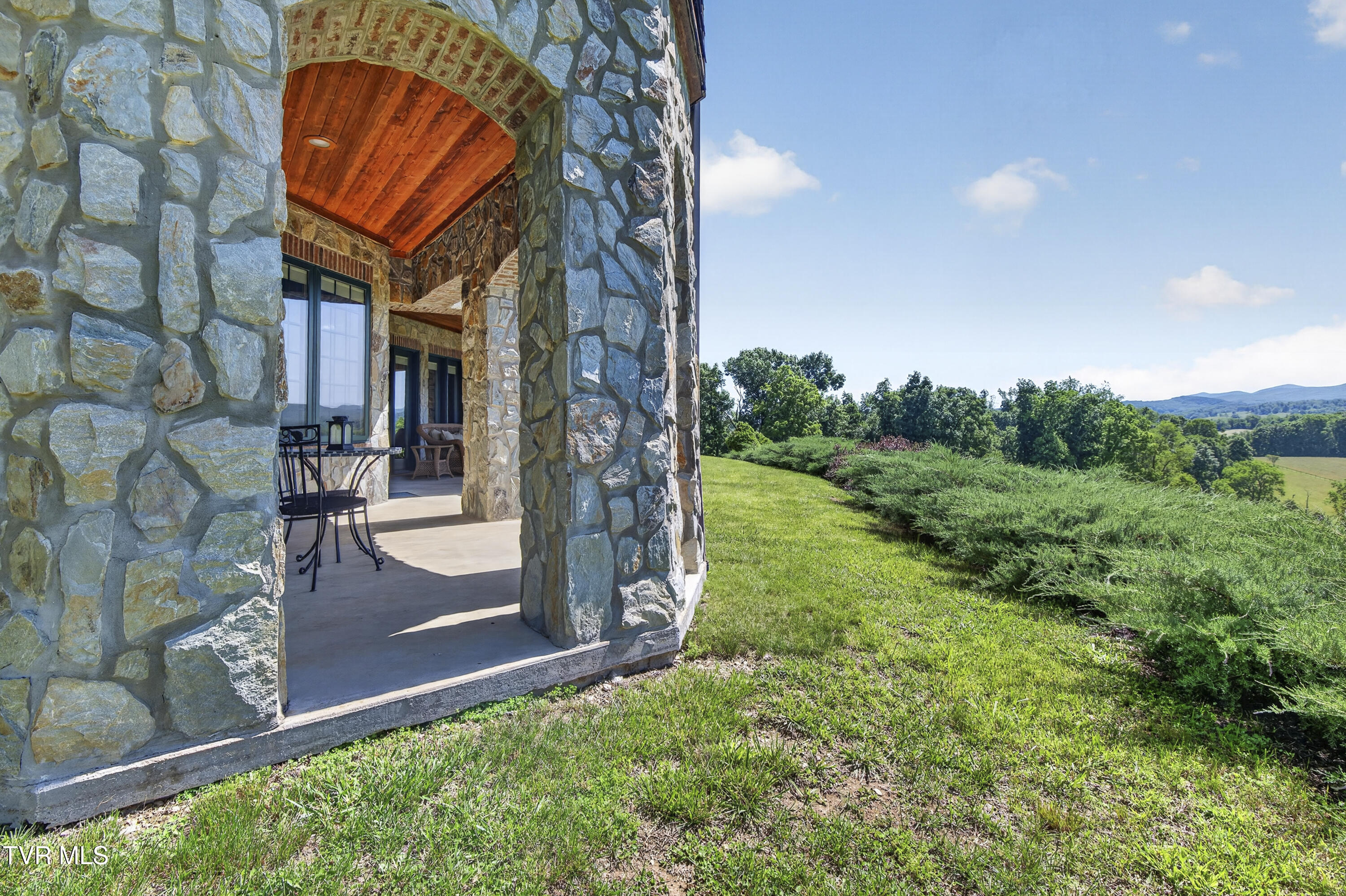 15277 Bishop Road Chilhowie, VA 24319 - Photo 71 of 92 15277-Bishop-Rd-Chilhowie-VA Cynthia-Rou