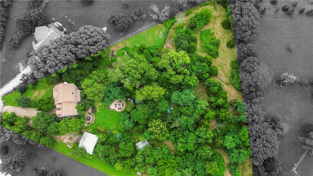 27750 Normandy Road Louisburg, KS 66053 - Photo 5 of 52 Gallery Image 5