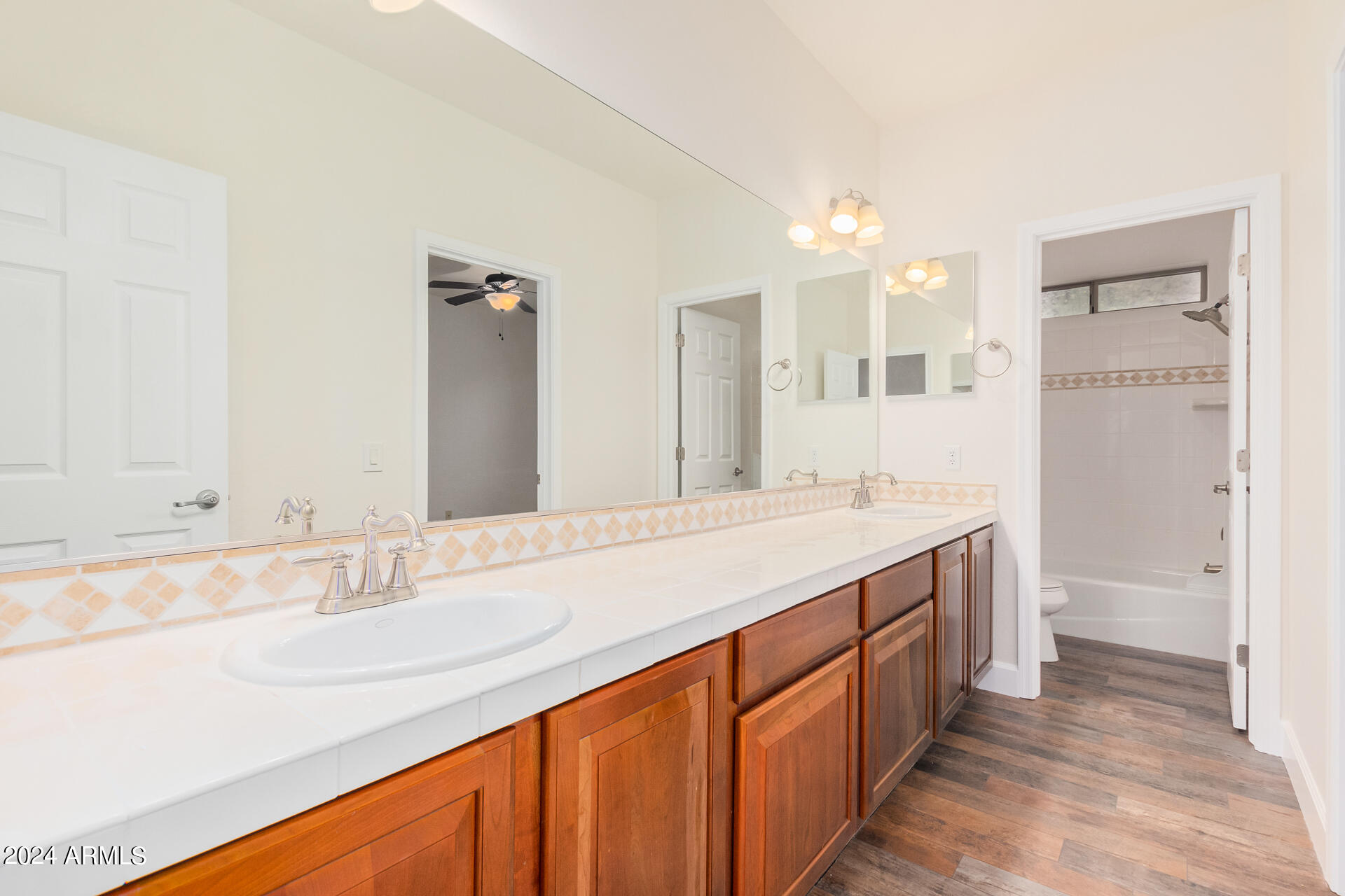 5713 West Rowel Road Phoenix, AZ 85083 - Photo 37 of 60 0034-34 - Rowel 5713