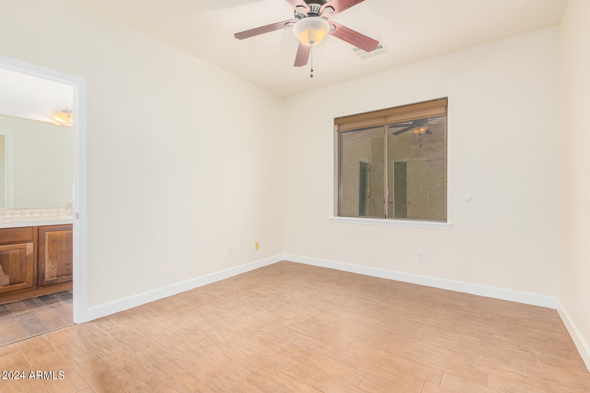 5713 West Rowel Road Phoenix, AZ 85083 - Photo 39 of 60 0036-36 - Rowel 5713
