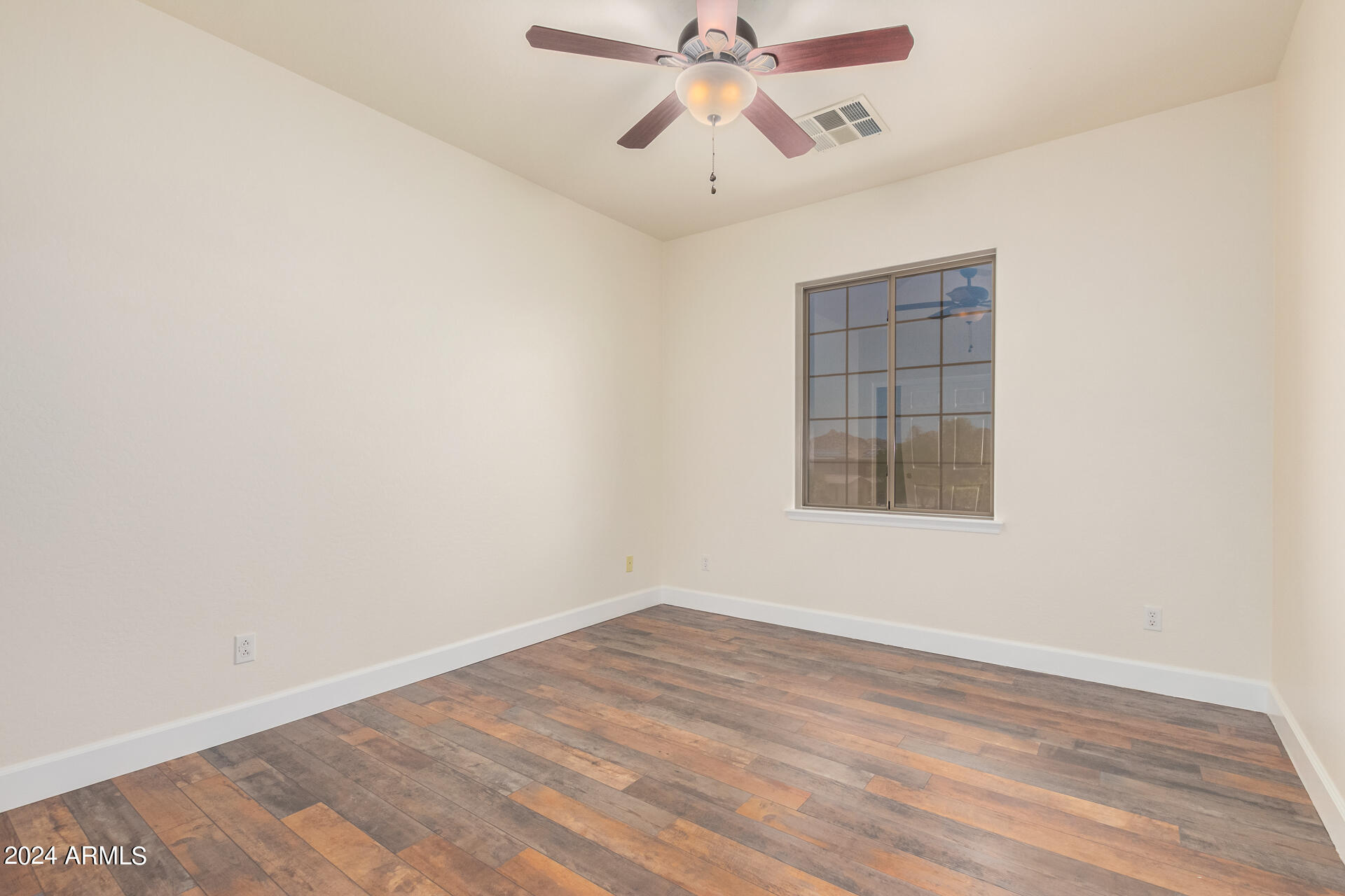 5713 West Rowel Road Phoenix, AZ 85083 - Photo 47 of 60 0044-44 - Rowel 5713