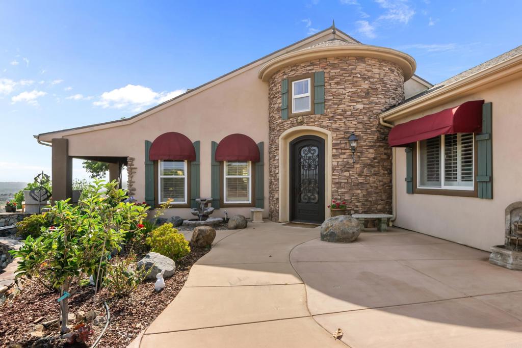 30419 Canyon Estates Road Vista, CA 92084 - Photo 8 of 72