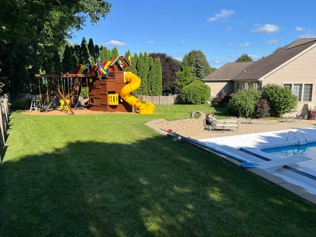 $869,000 | 10 Vienna Circle, Madison, WI 53718