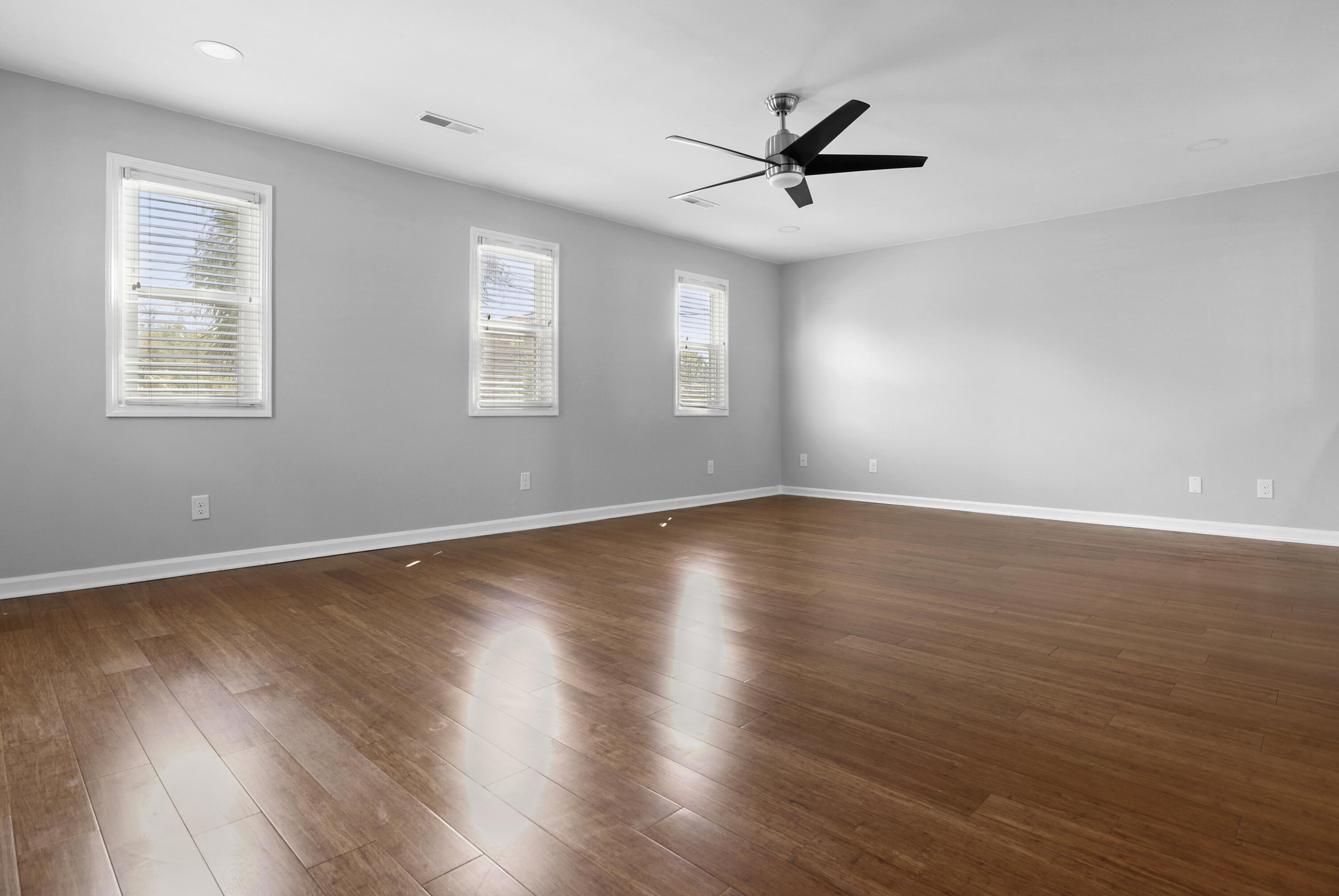 627 Rutledge Avenue, Unit B Charleston, SC 29403 - Photo 16 of 32 IMG_2128