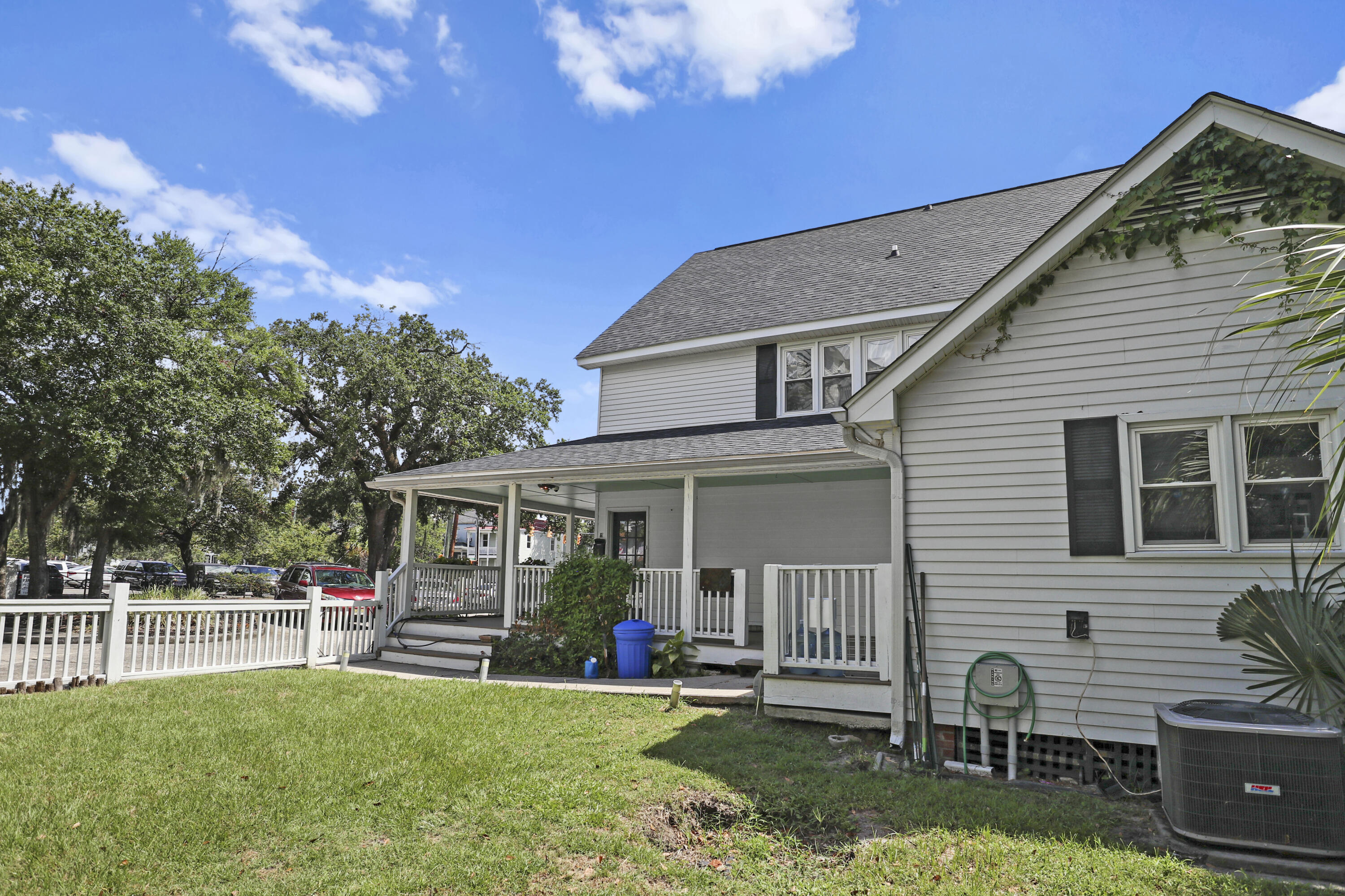 627 Rutledge Avenue, Unit B Charleston, SC 29403 - Photo 28 of 32 IMG_2221