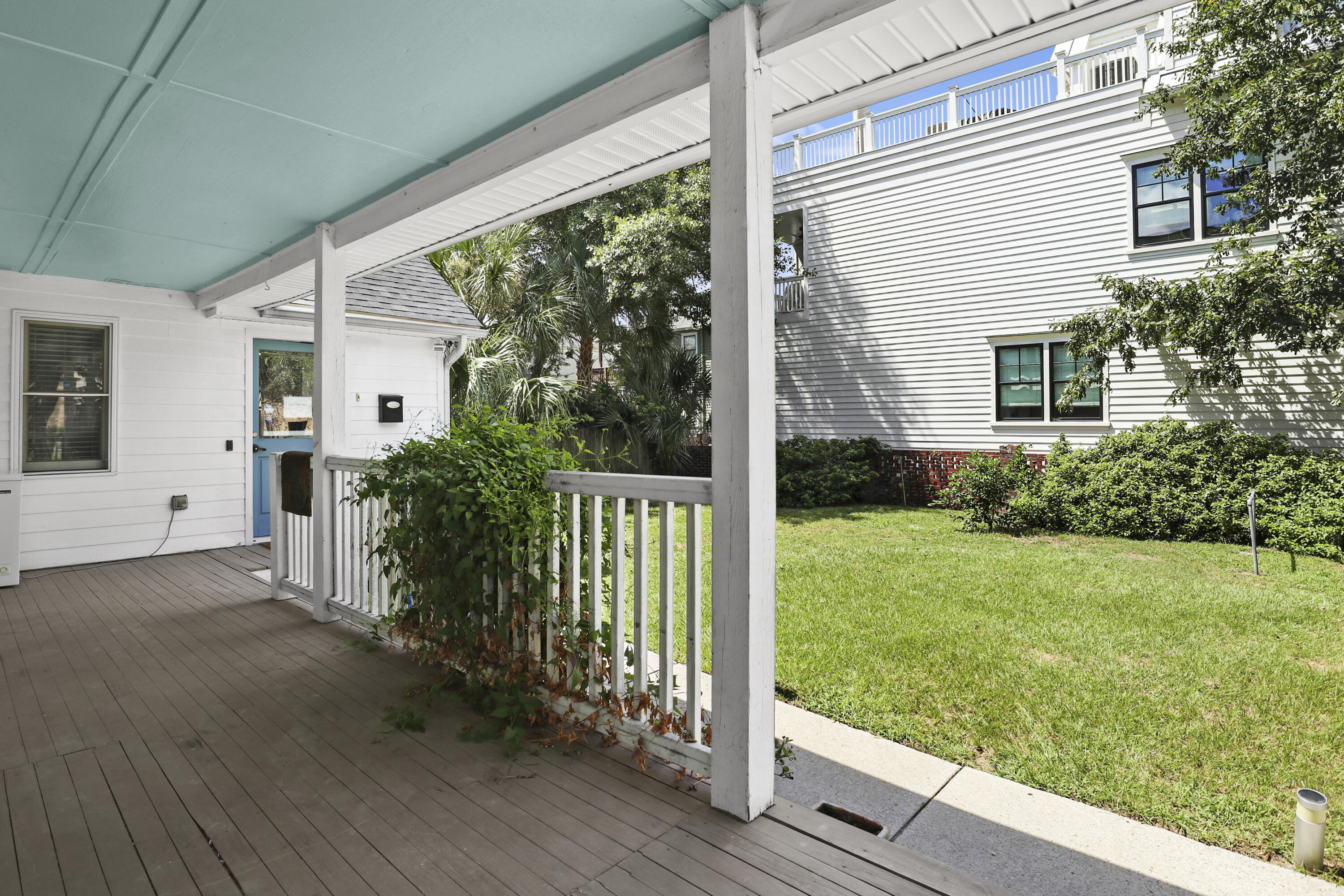 627 Rutledge Avenue, Unit B Charleston, SC 29403 - Photo 3 of 32 IMG_2213