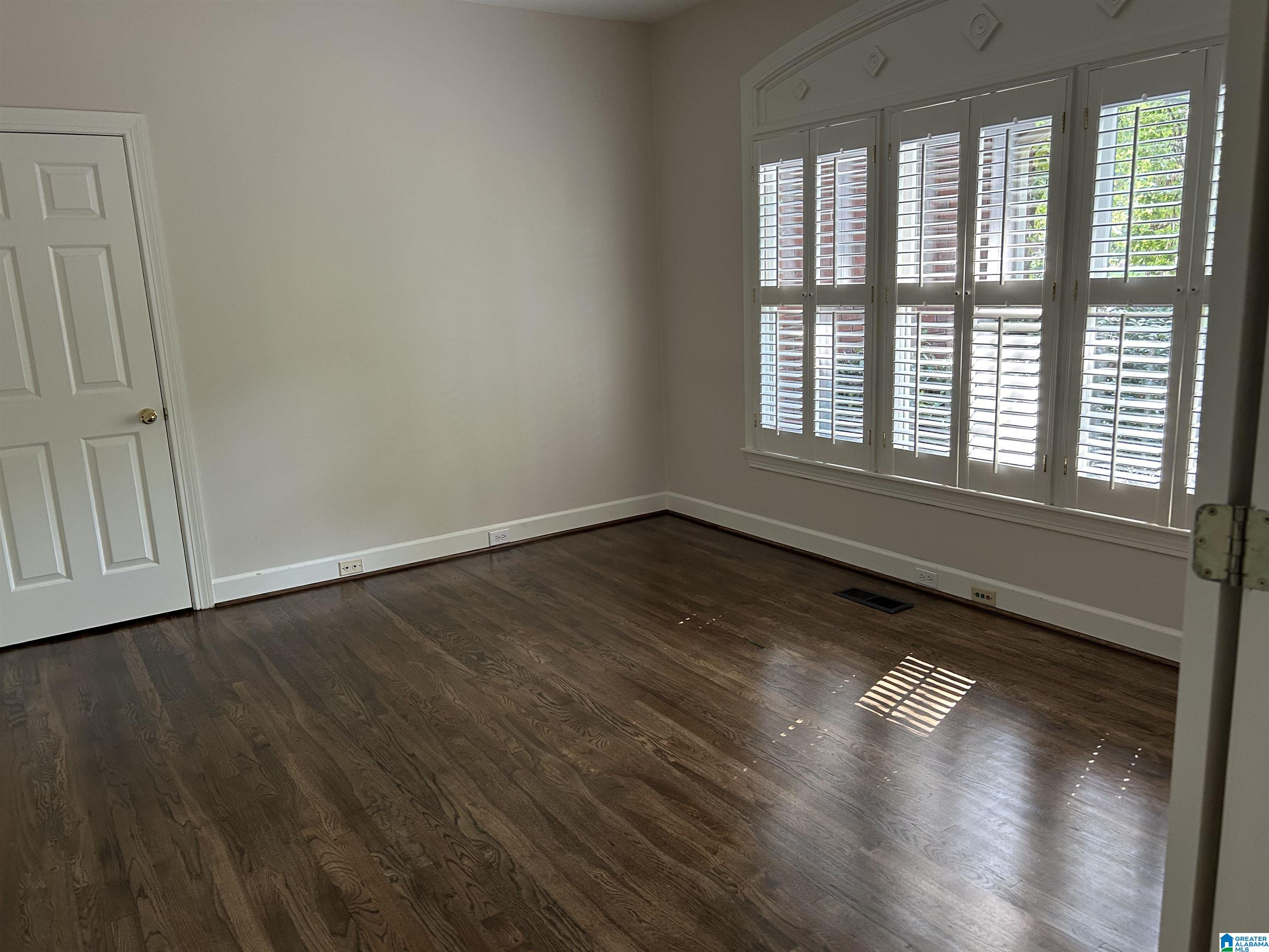 601 Bayhill Road Birmingham, AL 35244 - Photo 4 of 78