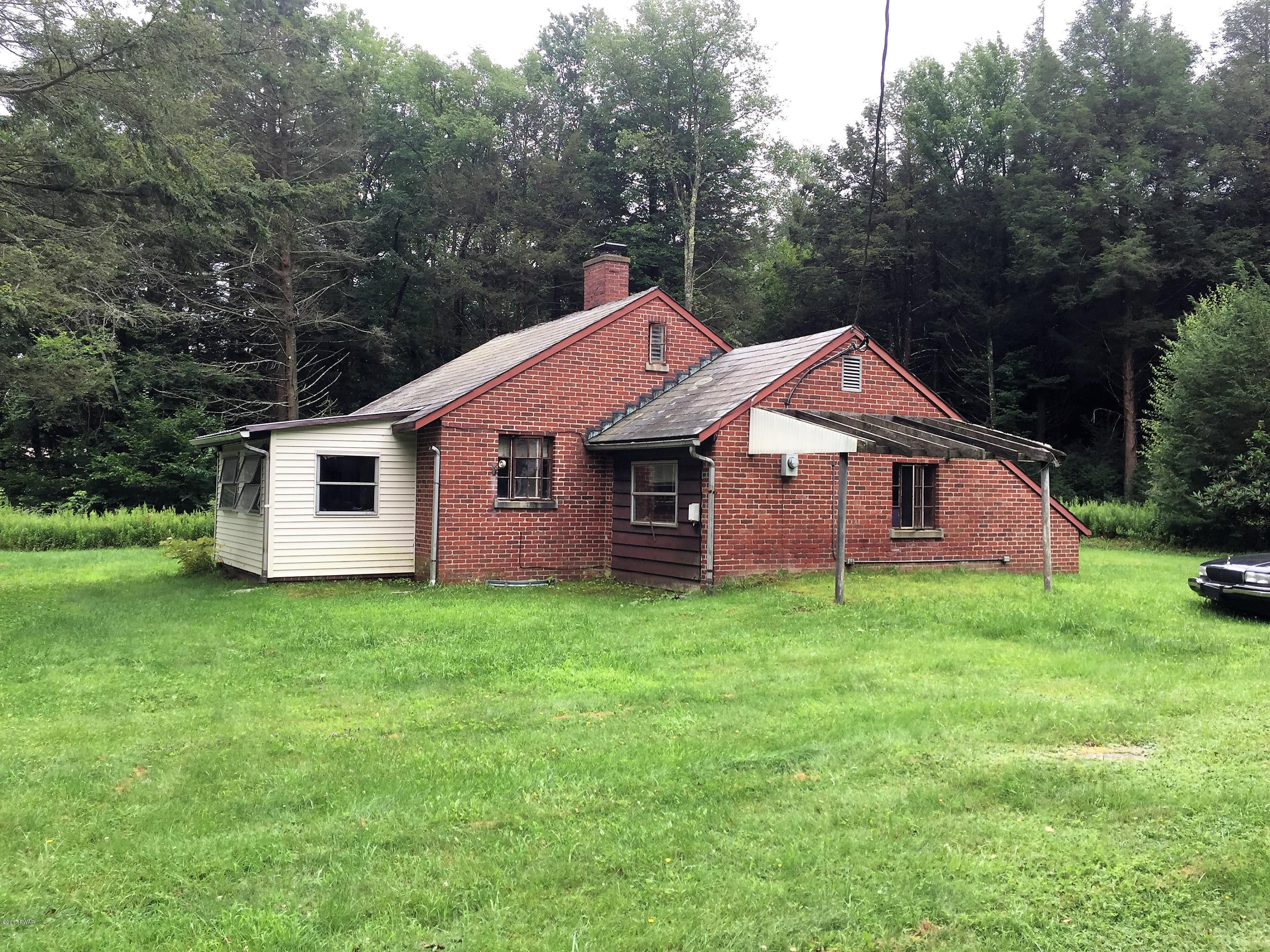 172 Roemerville Road Greentown, PA 18426 - Photo 2 of 15