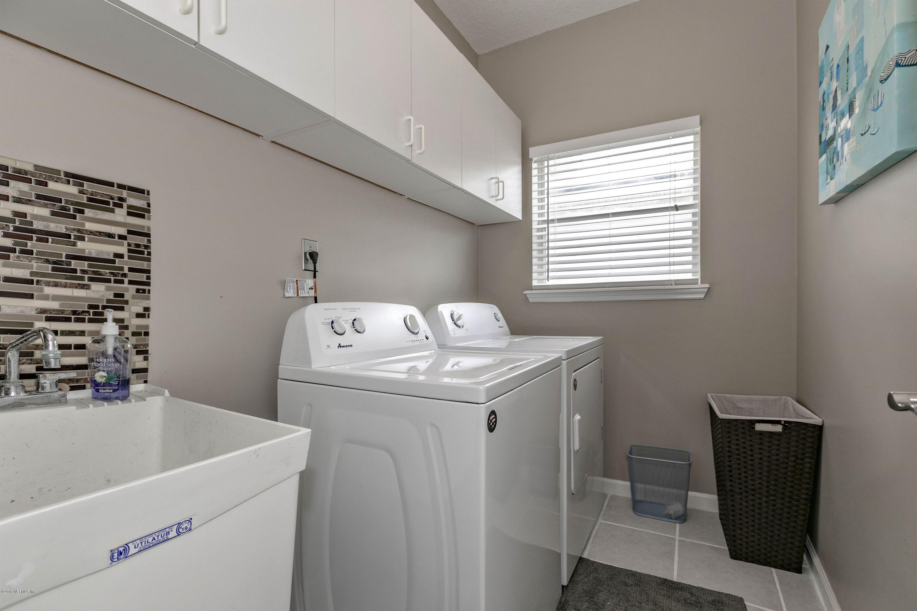 1124 Sandlake Road St. Augustine, FL 32092 - Photo 9 of 24 009_Laundry