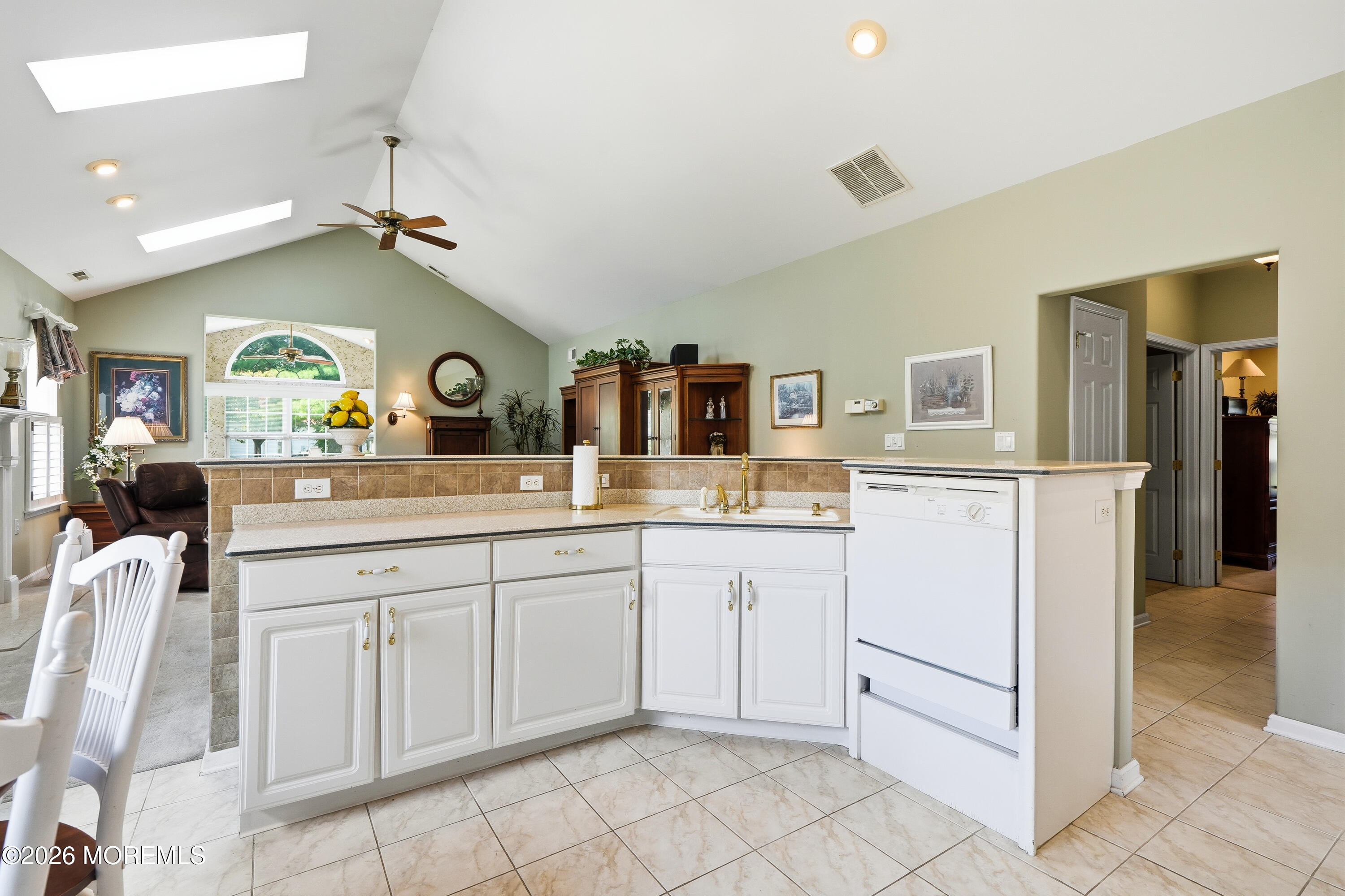 79 Drayton Road Manchester Township, NJ 08759 - Photo 13 of 56 042
