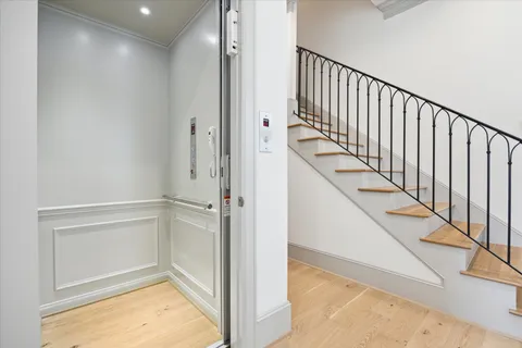 $1,545,000 | 207 Sutton Row Place, Houston, TX 77024