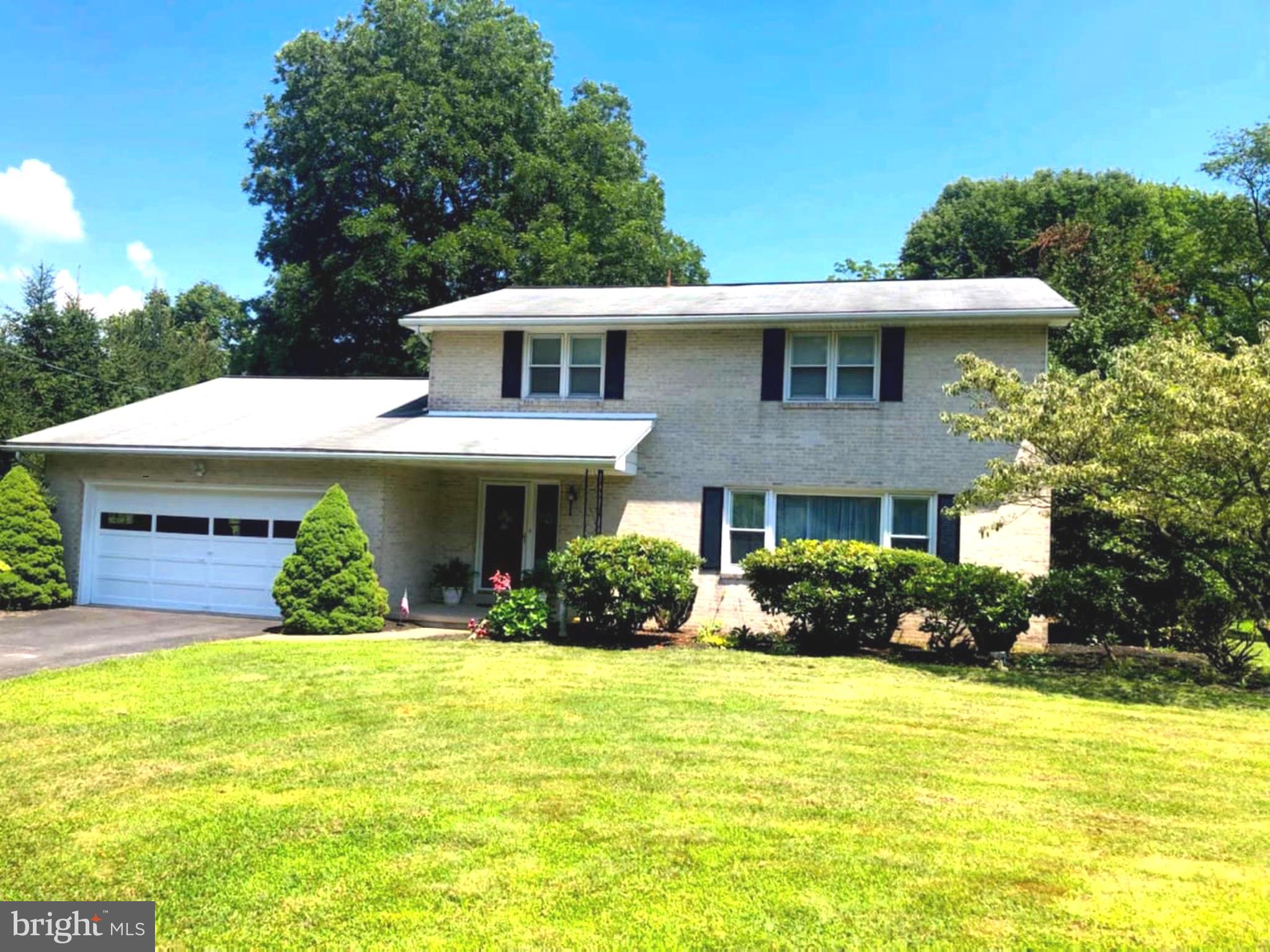 1402 Welsh Road Reading, PA 19607 - Photo 2 of 32