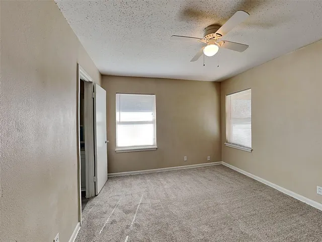 $1,554 | 649 West Main Street, Lancaster, TX 75146