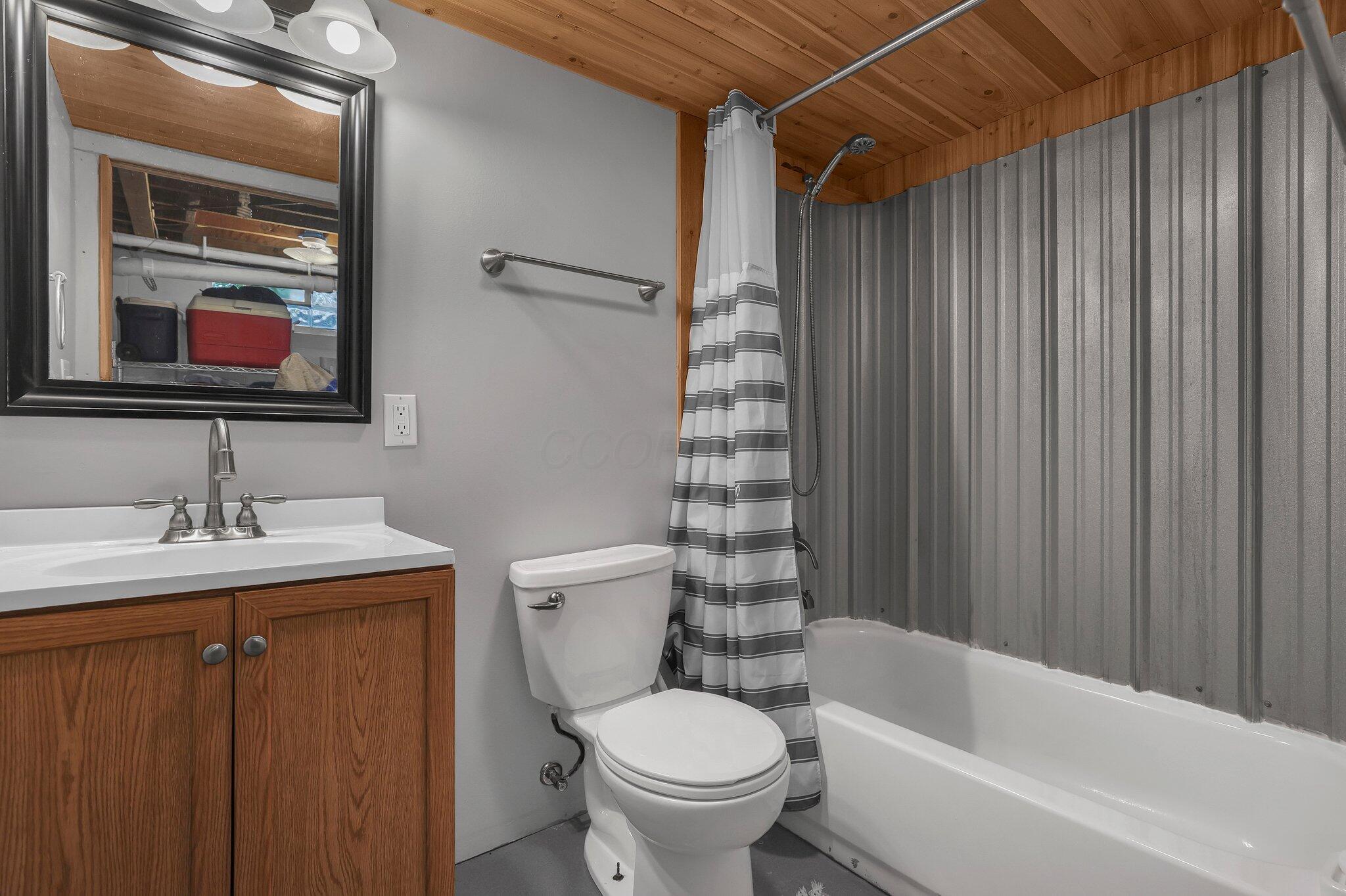 6641 Charles Road Westerville, OH 43082 - Photo 27 of 41 Bathroom Basement