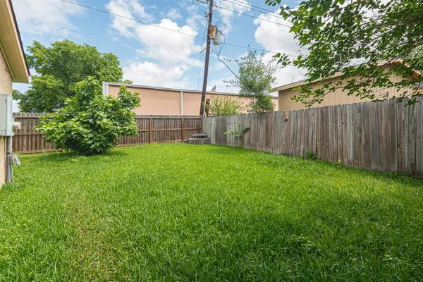 $319,999 | 4319 Tonkawa Street, Pasadena, TX 77504