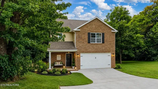 $474,900 | 327 Brown School Road, Maryville, TN 37804