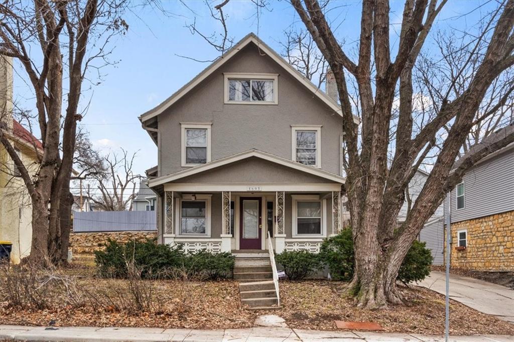 4605 State Line Road Kansas City, MO 64112 - Photo 1 of 1