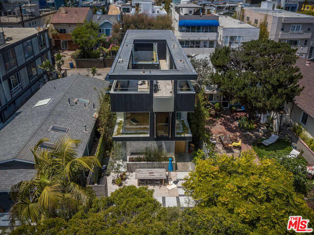 21 27th Avenue Venice, CA 90291 - Photo 2 of 37