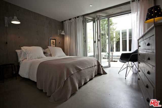 21 27th Avenue Venice, CA 90291 - Photo 11 of 37