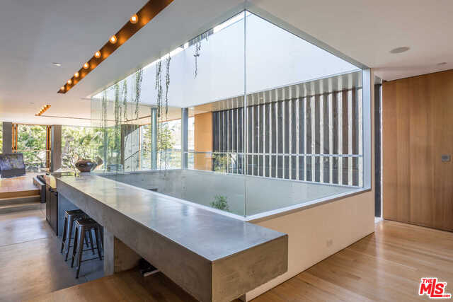 21 27th Avenue Venice, CA 90291 - Photo 20 of 37