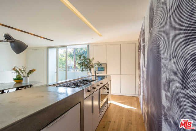 21 27th Avenue Venice, CA 90291 - Photo 23 of 37