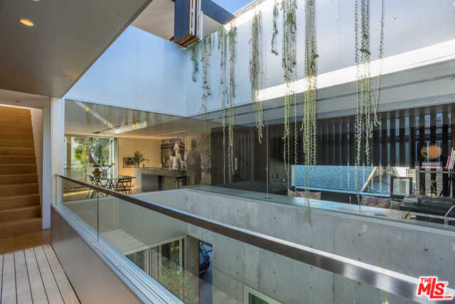 21 27th Avenue Venice, CA 90291 - Photo 24 of 37