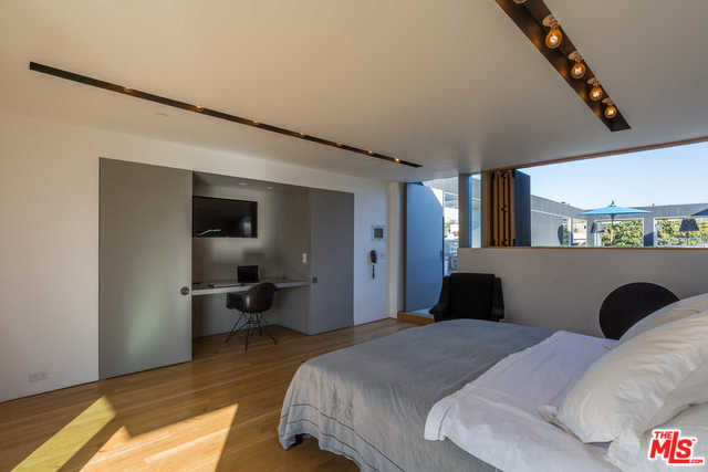 21 27th Avenue Venice, CA 90291 - Photo 26 of 37