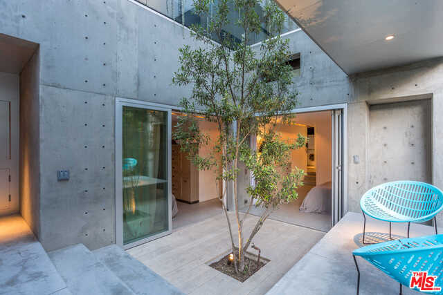 21 27th Avenue Venice, CA 90291 - Photo 8 of 37