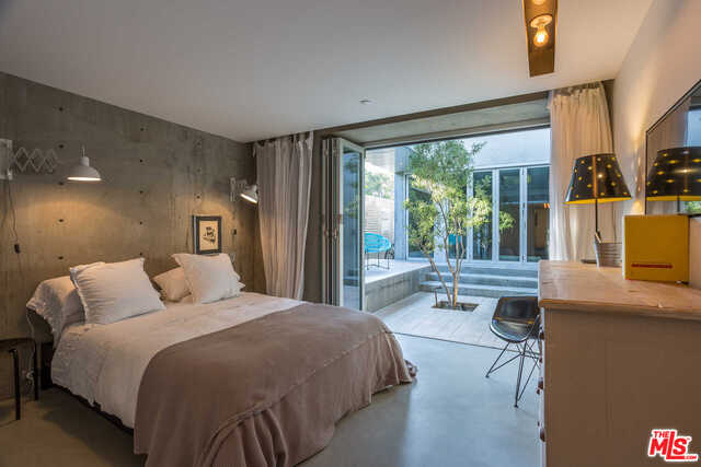 21 27th Avenue Venice, CA 90291 - Photo 9 of 37