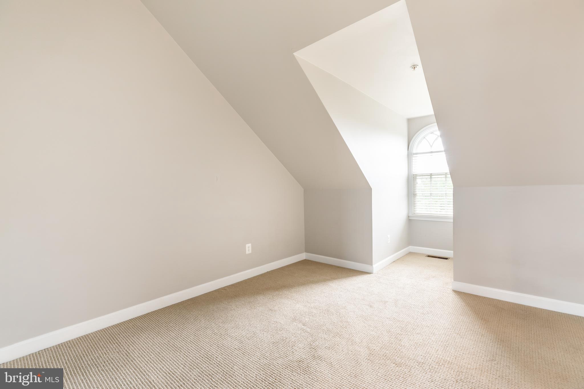 1720 Carpenter Road Alexandria, VA 22314 - Photo 49 of 69 Gallery Image 49