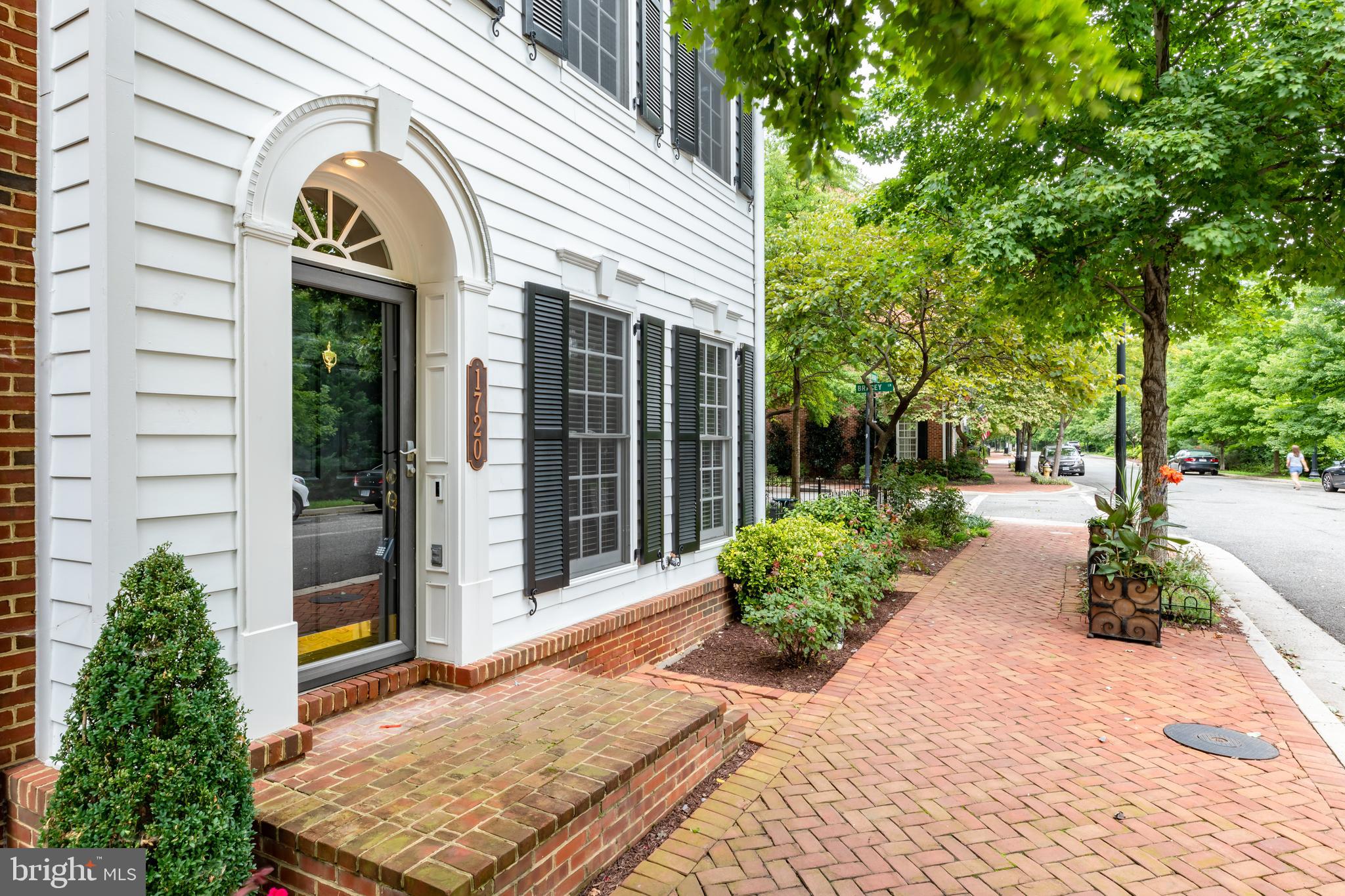 1720 Carpenter Road Alexandria, VA 22314 - Photo 60 of 69 Gallery Image 60