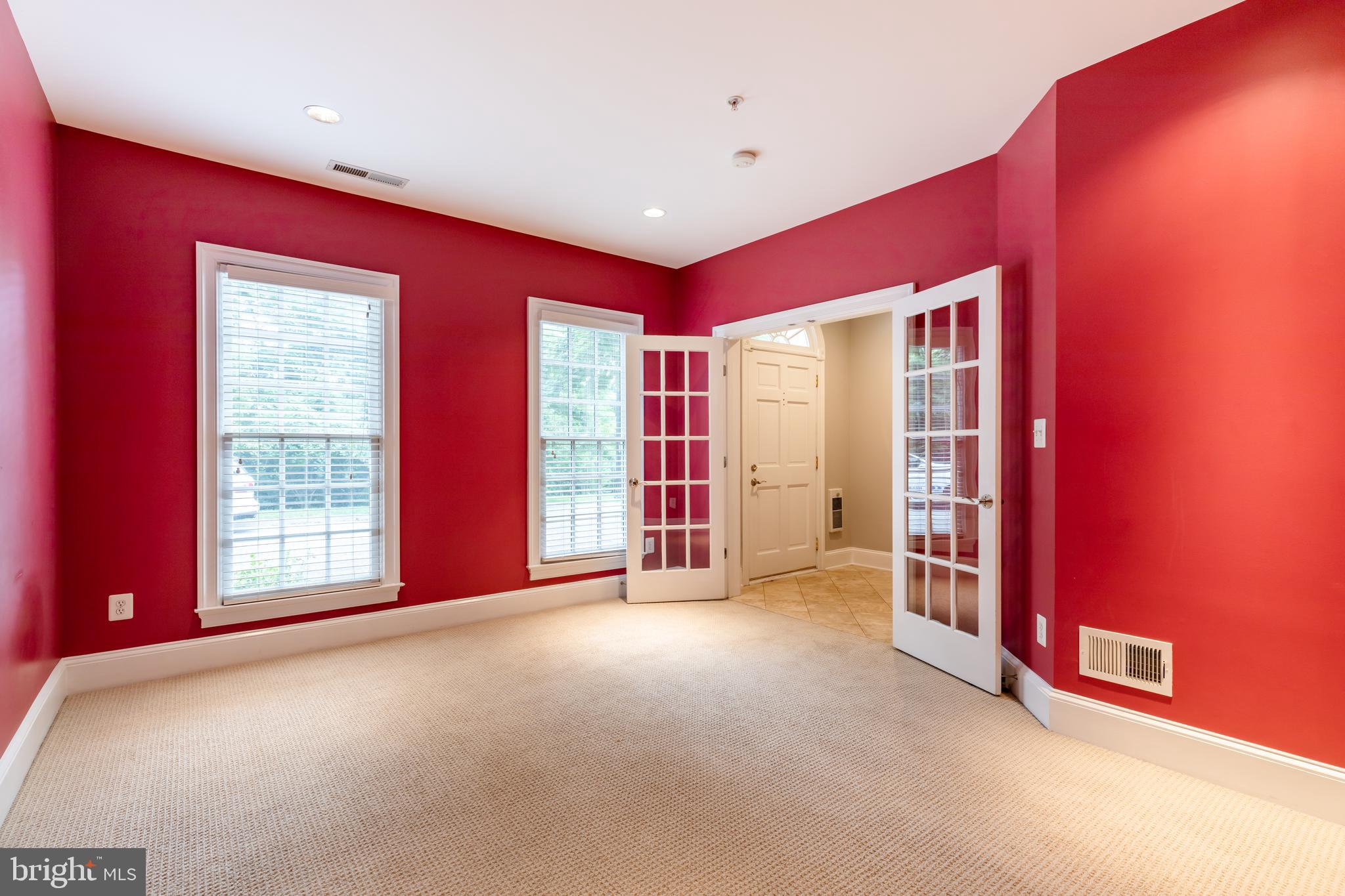 1720 Carpenter Road Alexandria, VA 22314 - Photo 7 of 69 Gallery Image 7