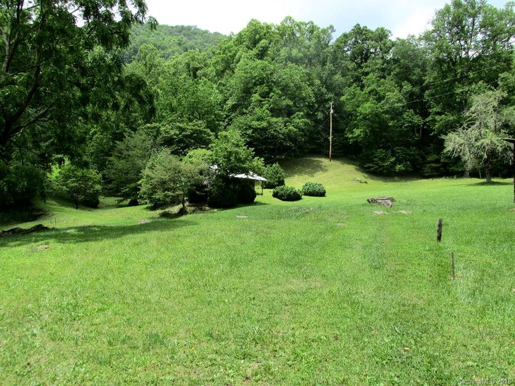 641 Rambling Road Cullowhee, NC 28723 - Photo 5 of 17 Gallery Image 5