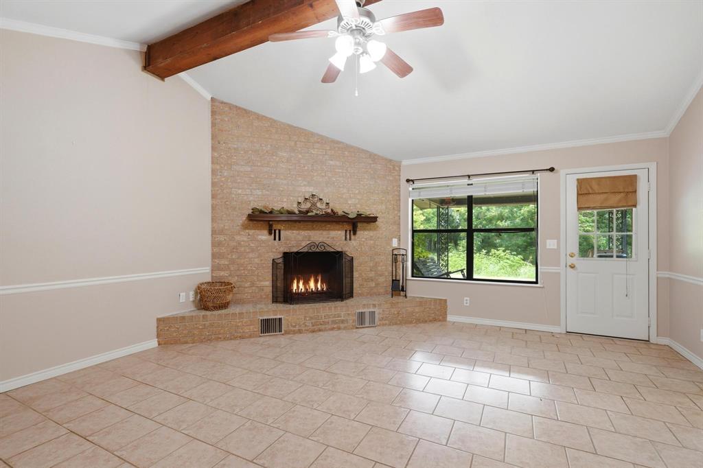 116 Greentree Circle Early, TX 76802 - Photo 9 of 40