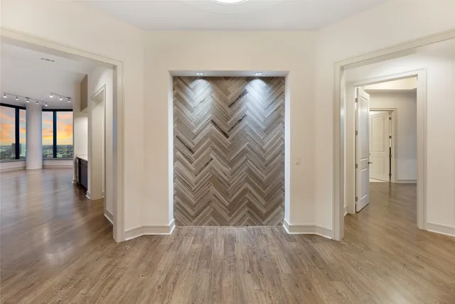 $12,572 | 1958 West Gray Street, Unit 2904, Houston, TX 77019