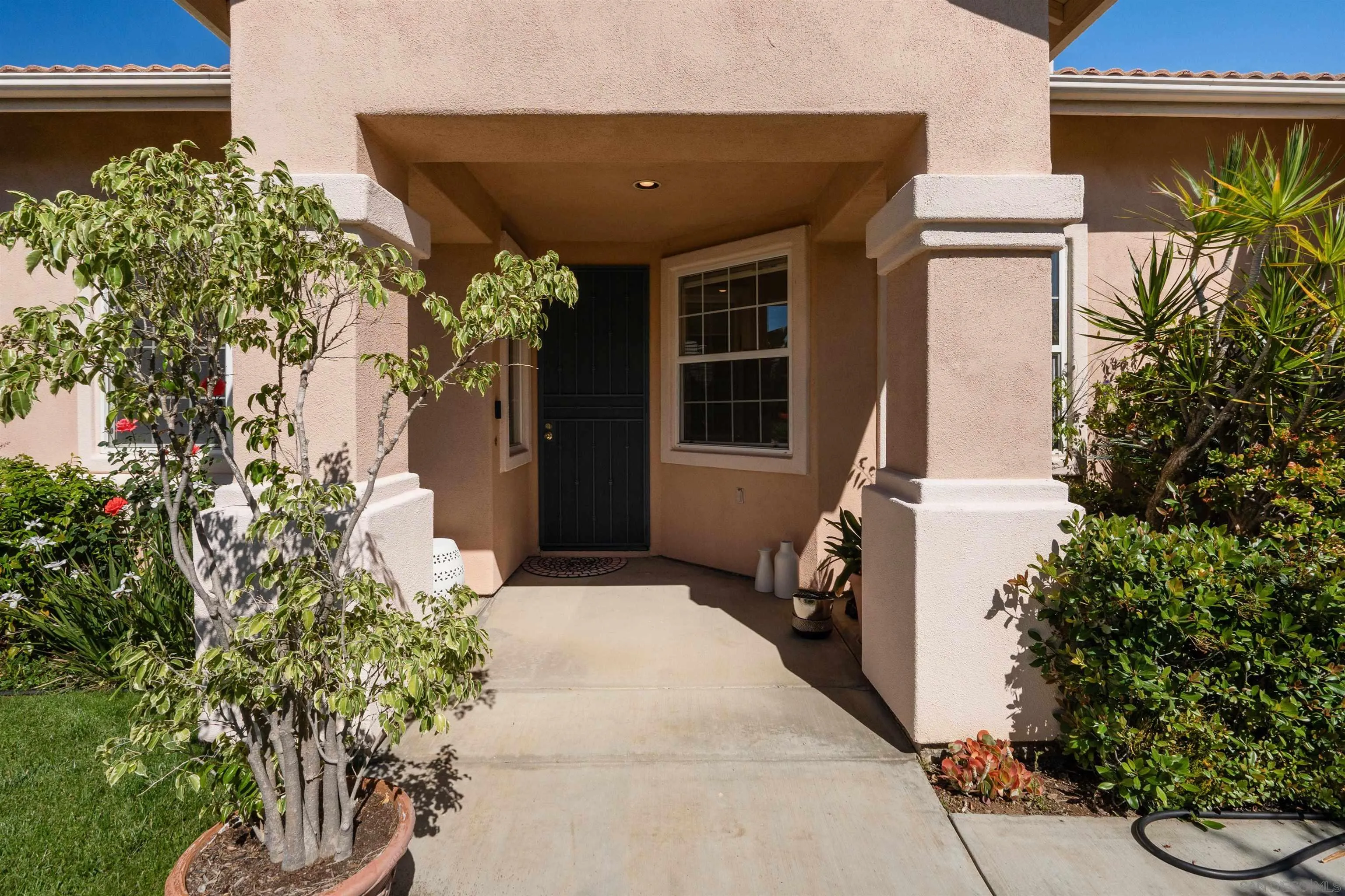 1992 Ridge Way Glen Escondido, CA 92029 - Photo 11 of 31