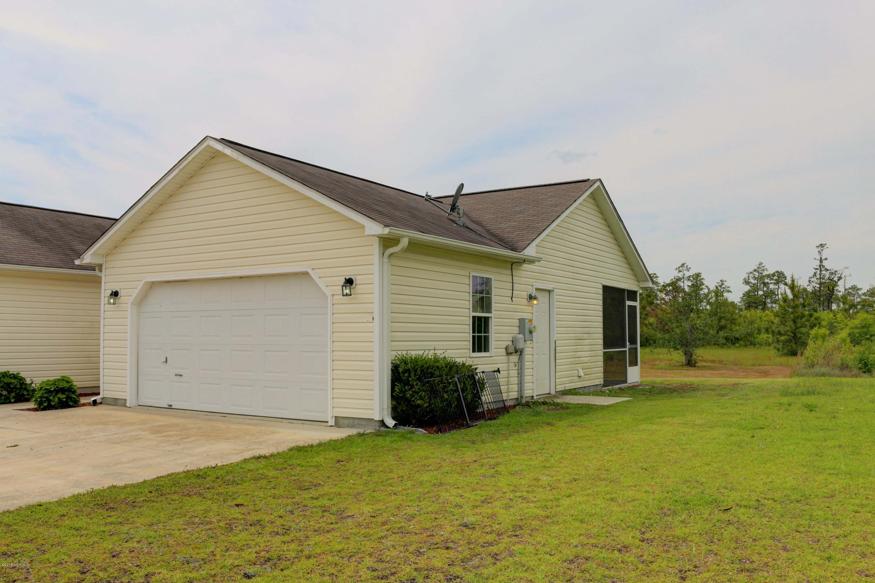 108 Jenna Rea Road Hubert, NC 28539 - Photo 2 of 20 IMG_4756_7_8