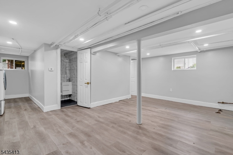 529 Wheatsheaf Road Roselle, NJ 07203 - Photo 42 of 46