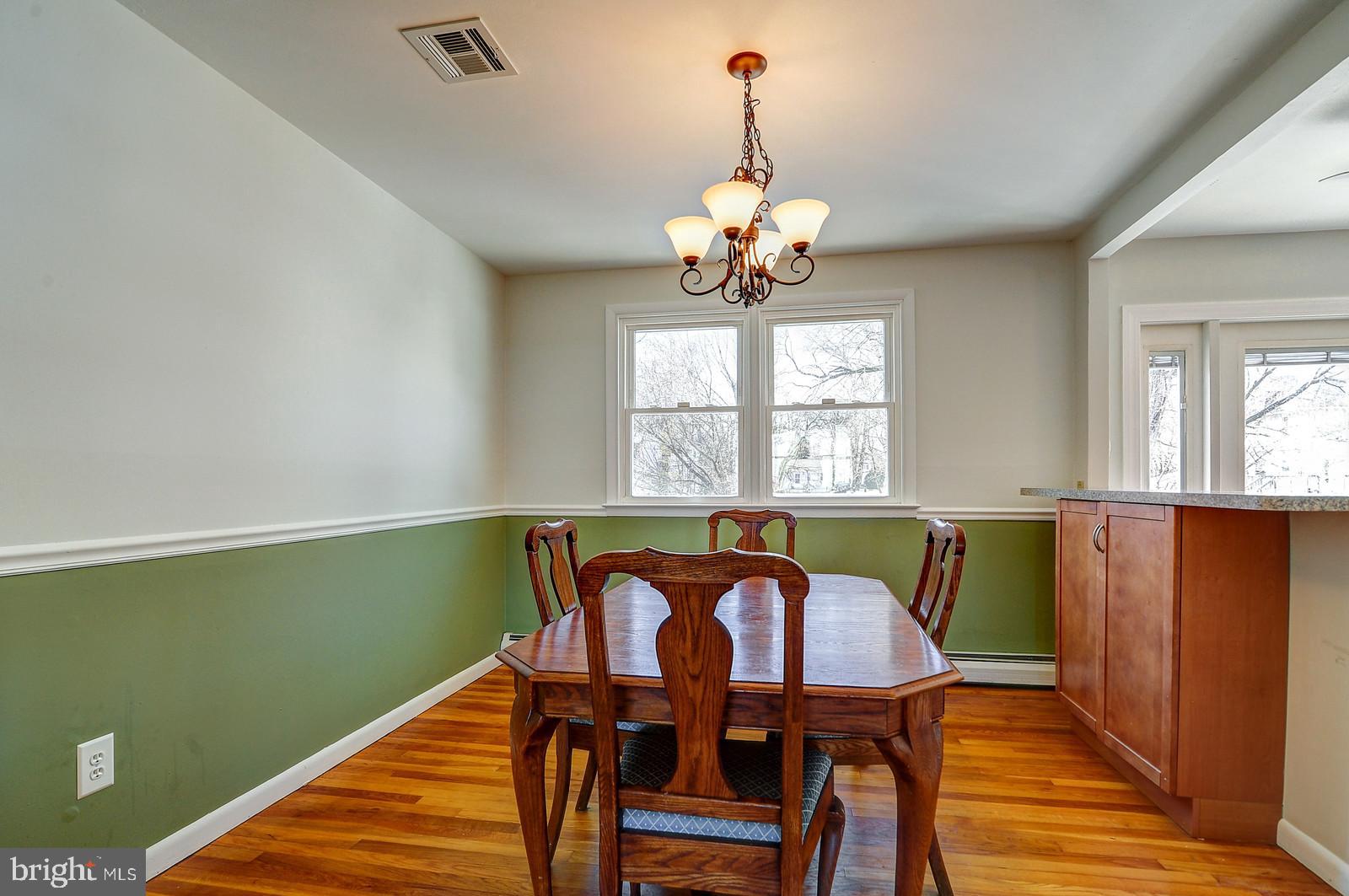 75 Rhodes Avenue Ewing, NJ 08638 - Photo 8 of 25 Gallery Image 8