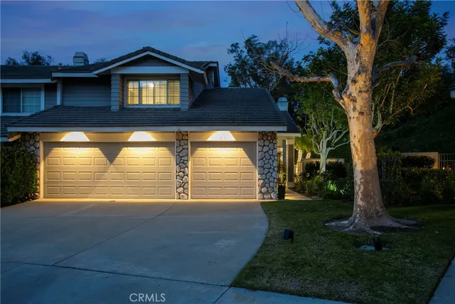 $1,145,000 | 818 South Amber Lane, Anaheim Hills, CA 92807