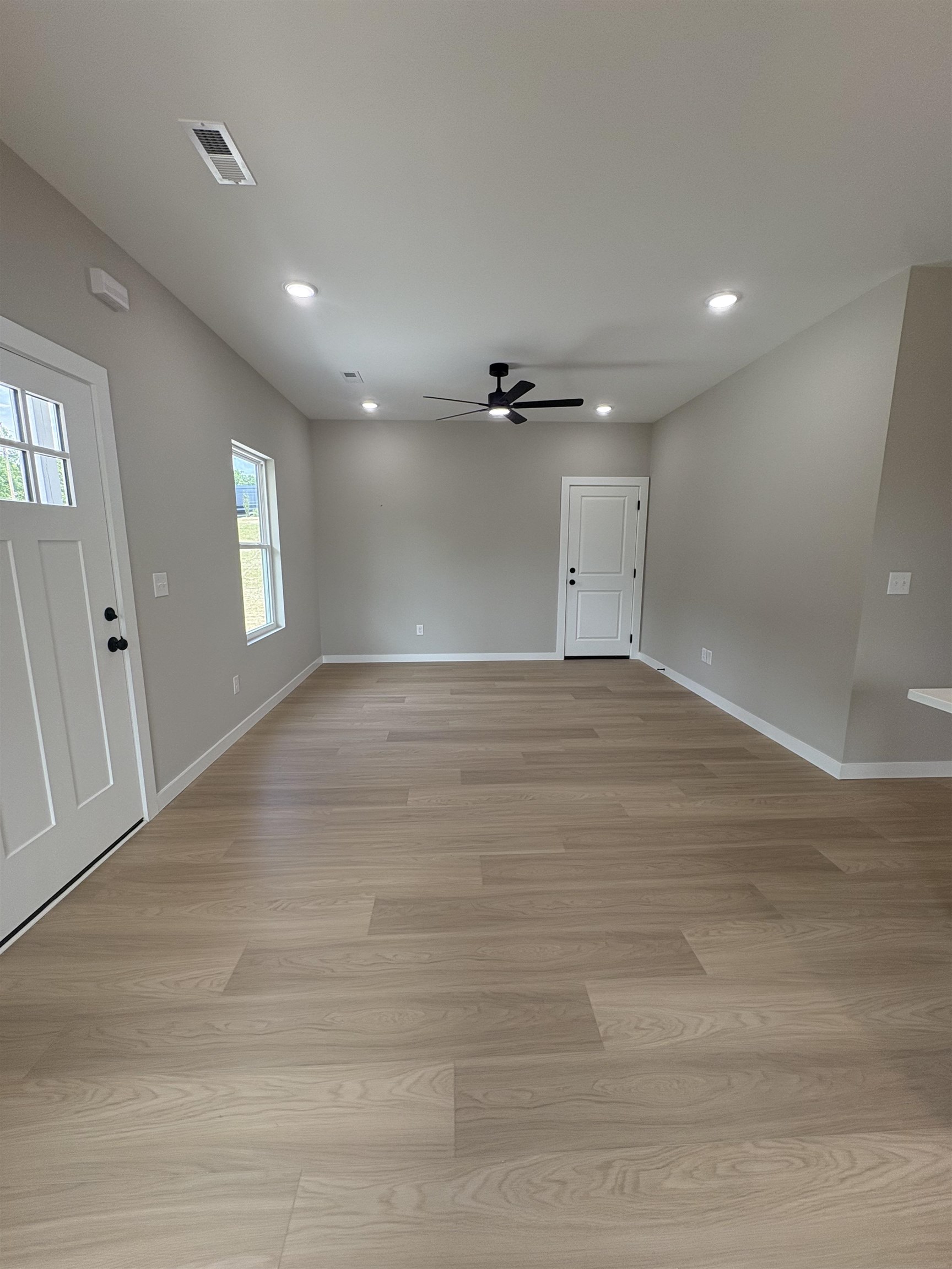 326 Minkum Road Gaffney, SC 29340 - Photo 7 of 17