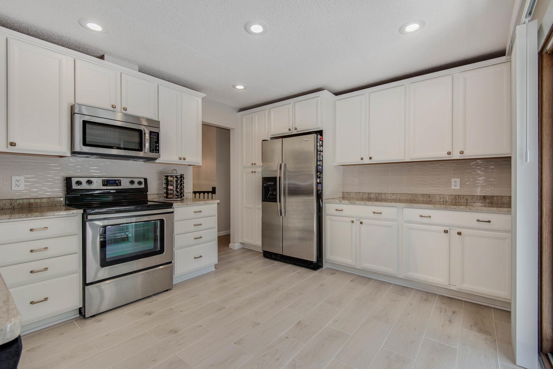 1096 Ingerson Road Shoreview, MN 55126 - Photo 11 of 42